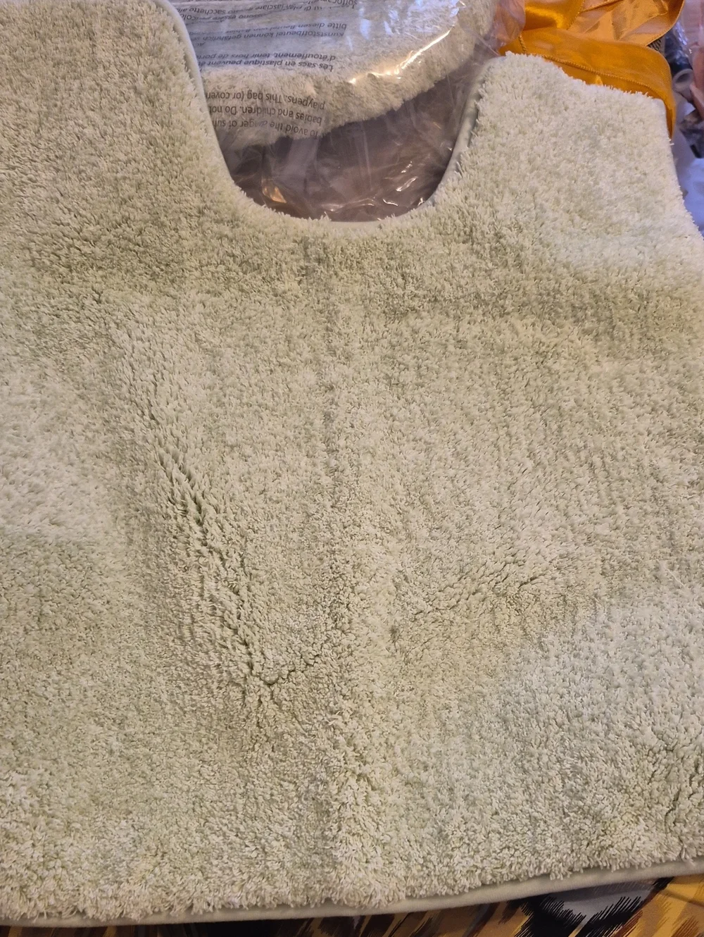 Soft Plush Bath Rug Pedestal Mat And Seat Cover in Light Sage Green